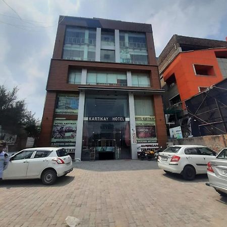 Kartikay Hotel Hisar Ngoại thất bức ảnh