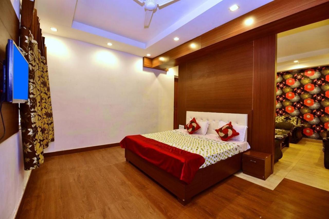 Kartikay Hotel Hisar Ngoại thất bức ảnh